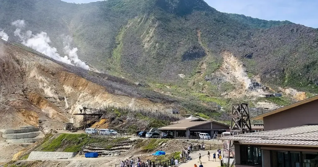 Ōwakudani Valley
