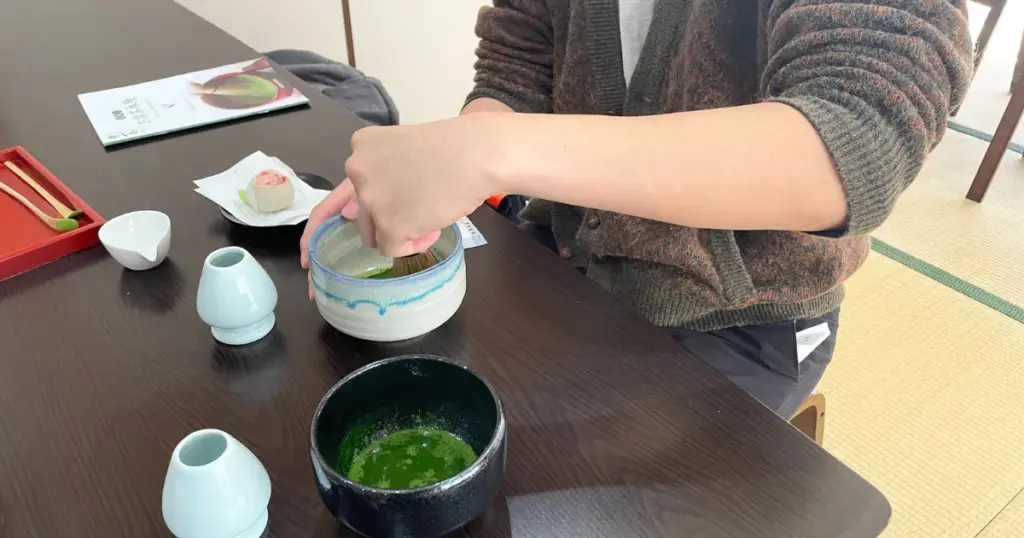 Kaminari-Issa Matcha Experience – Why It Stands Out
